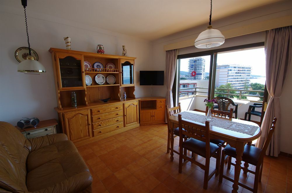 Marina Palmanova Apartamentos المظهر الخارجي الصورة
